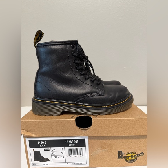 Dr Martin JUNIOR 1460 SOFTY T LEATHER LACE UP BOOTS - Picture 4 of 5